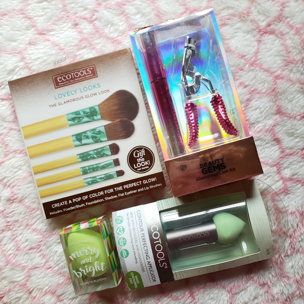 Makeup Bundle (Applicators/Brushes/Tools/Mascara)